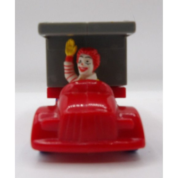 McDonald's United Airlines Friendly Skies Truck w. Ronald McD ©1998 - Picture 3 of 5